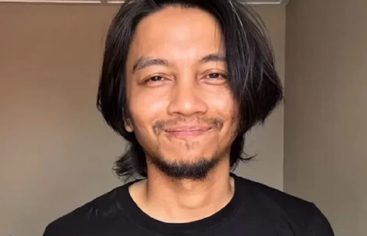 Mengenal Fiersa Besari: Profil, Biodata lalu Perjalanan Karier sang Musisi lalu Penulis