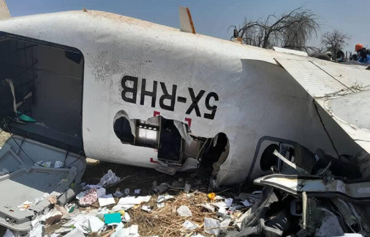 Pesawat Bawa 21 Orang Jatuh dalam area Sudan Selatan, Hanya 1 yang digunakan Selamat