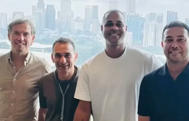 Super Tim Patrick Kluivert: Armada Elite dalam tempat Balik Timnas Indonesia