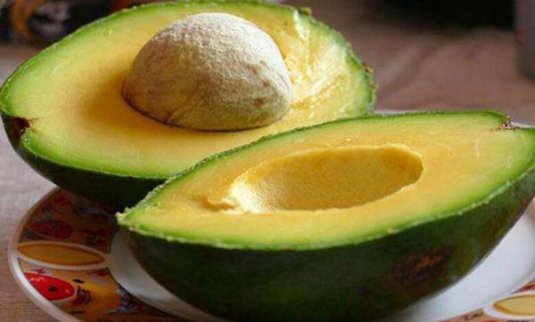Konsumsi 10 makanan ini untuk mempertahankan dermis terus awet muda