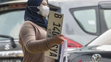 Penting periksa pelat nomor kendaraan, ini alasan juga langkah